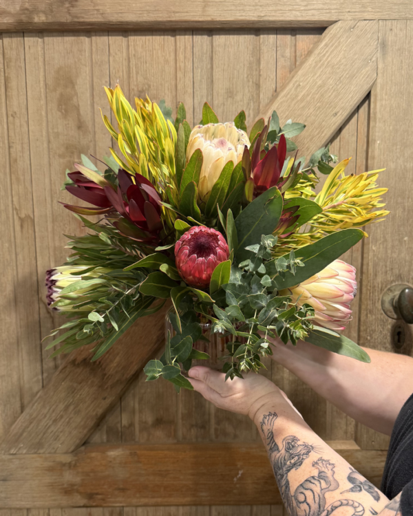 Seasonal Jar Arrangement - Standard